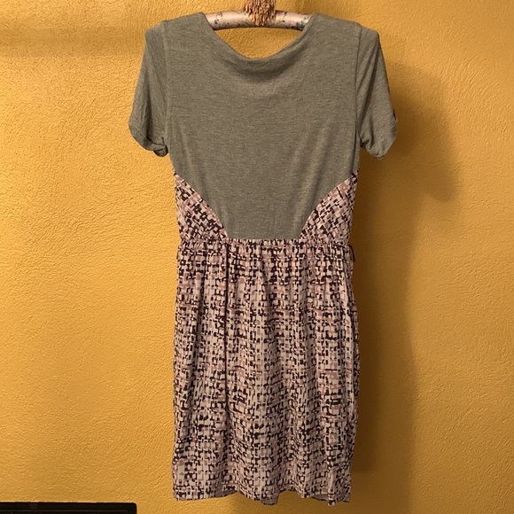 BCBG Silk Dress, Size Small - Picture 4 of 6